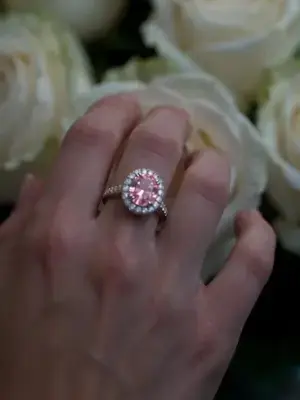The Wrong Twin: The Billionaire's True Bride