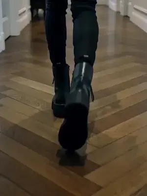 Silah gibi aşk: mafya koruyucu