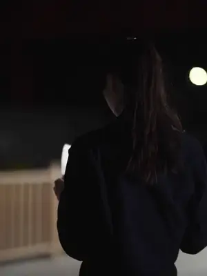 Kurtarıcısının aşkıyla şımartıldı